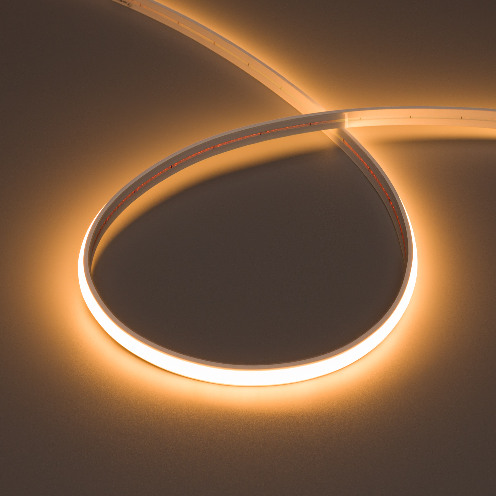 Лента герметичная MOONLIGHT-TOP-X544-10x5mm 24V Warm2200 (10 W/m, IP65, 5m, wire x1) (Arlight, Вывод прямой, 3 года)