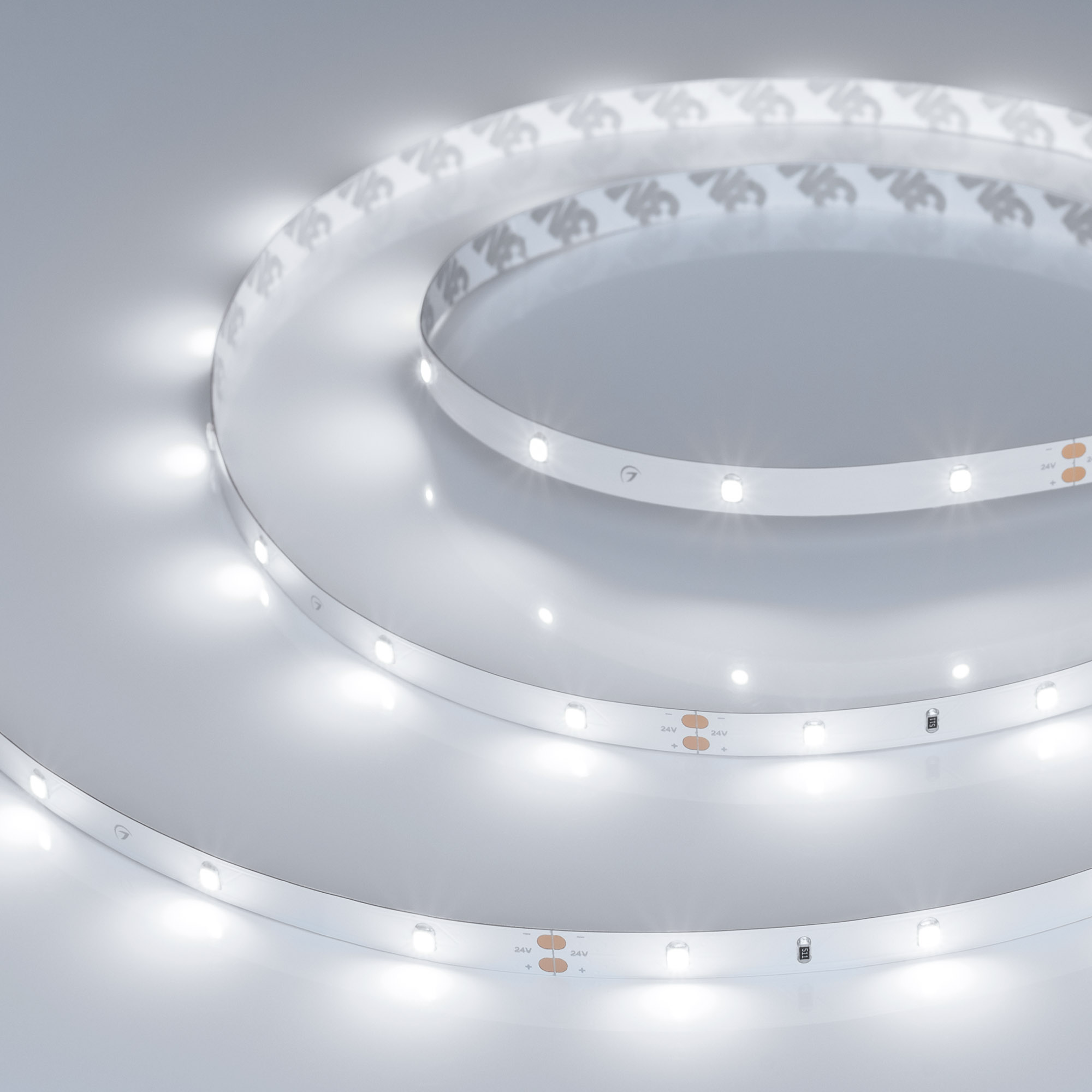 Светодиодная лента RT-A30-8mm 24V White6000 (2.9 W/m, IP20, 2835, 5m) (Arlight, Открытый)