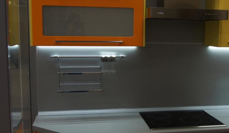 Освещение рабочей поверхности кухни светодиодной лентой Arlight
