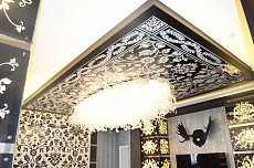 Яркое освещение в элитном Московском оздоровительном центре